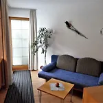 Haus Salzmann Apartament Pfunds
